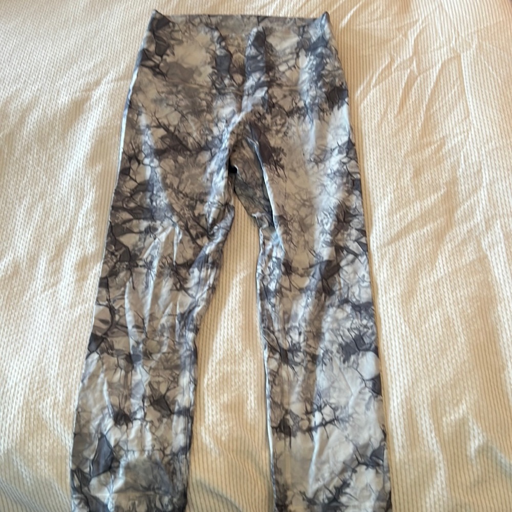 Tie dye lulu pants